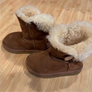 UGG Brown Kids Boots with Cream Fur